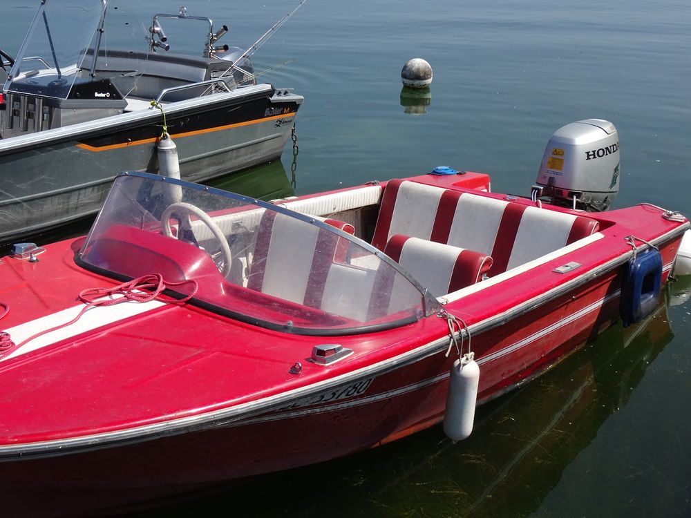 Schweizer Boote: Vintage Motorboot Schweizer Saphir 2 – Gebraucht aus Biel/Bienne von georgi01 1