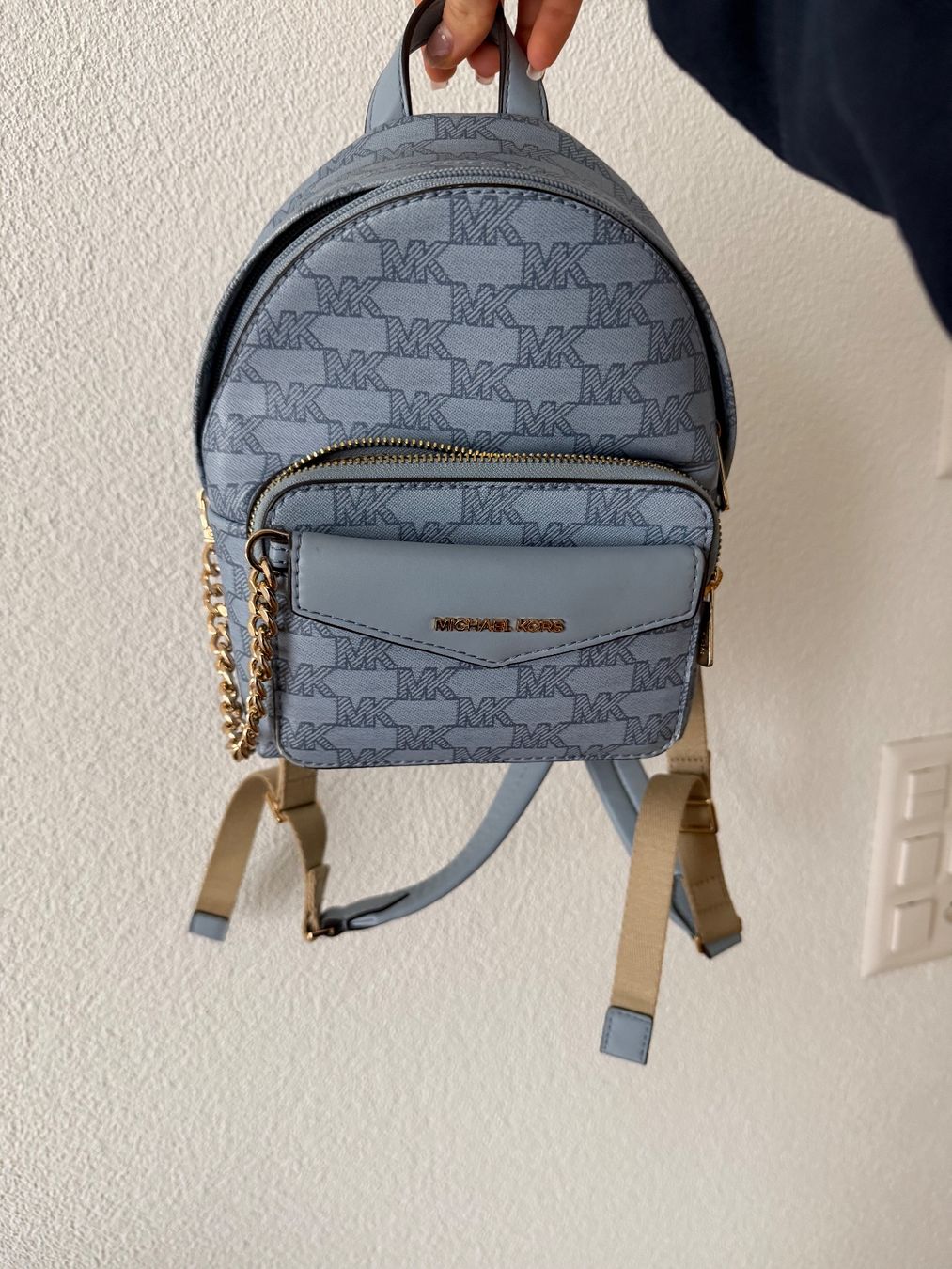Michael Kors Rucksäcke: Michael Kors Backpack - Excellent Condition - Cute! – Gebraucht aus Wetzikon ZH von pan_9q5r