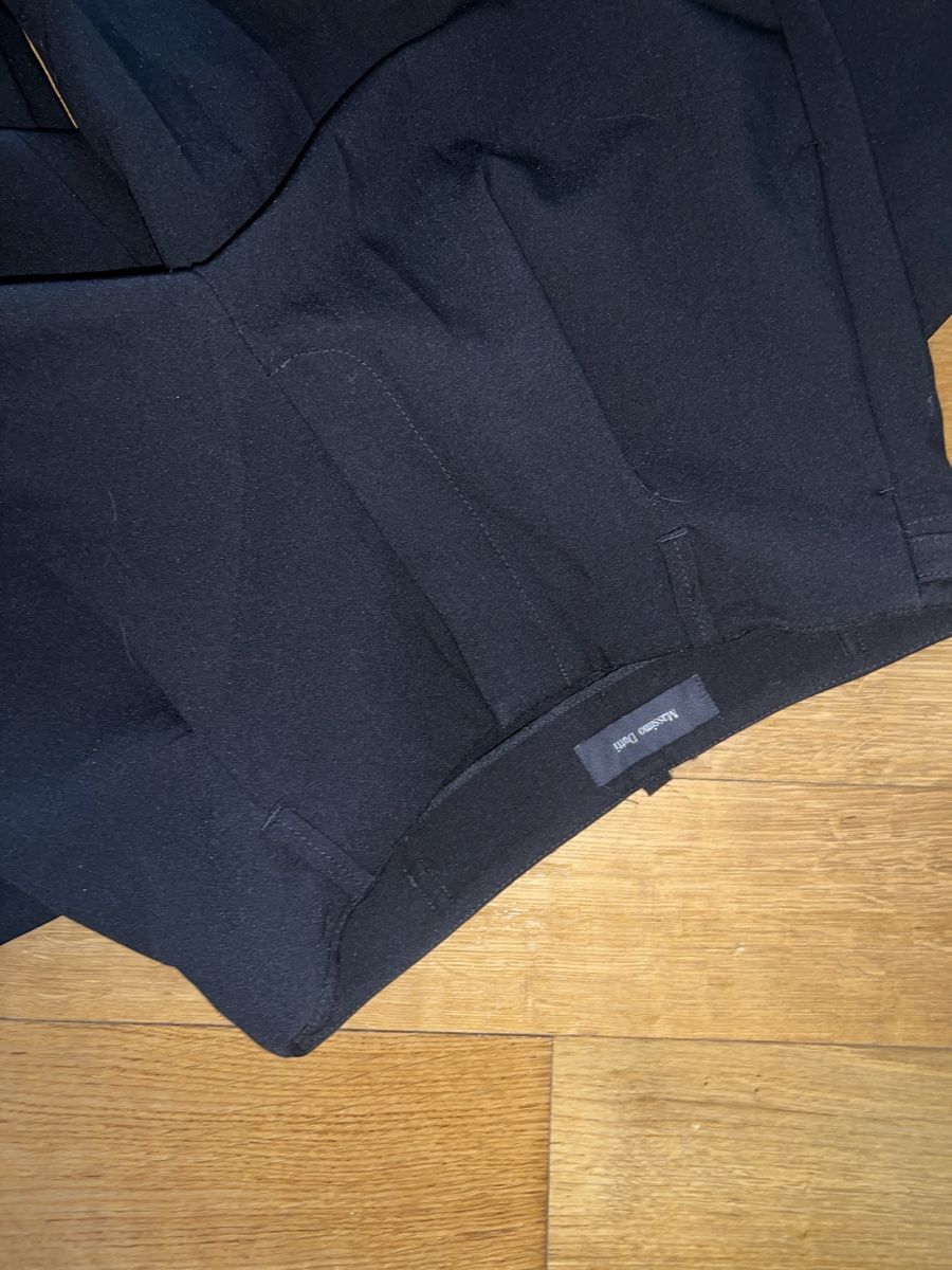 Massimo Dutti Pantaloni: Massimo Dutti black trousers – Usato da Aesch BL venduto da sof_rk2j 1