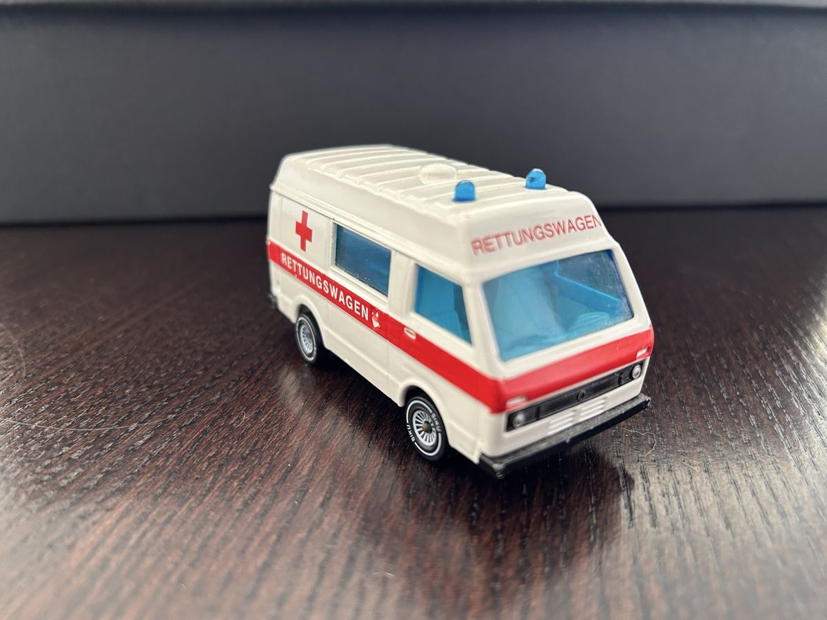 Volkswagen Modellini d'auto: VW LT 28 Rettungswagen – Usato da Islisberg venduto da Nawi2000 5