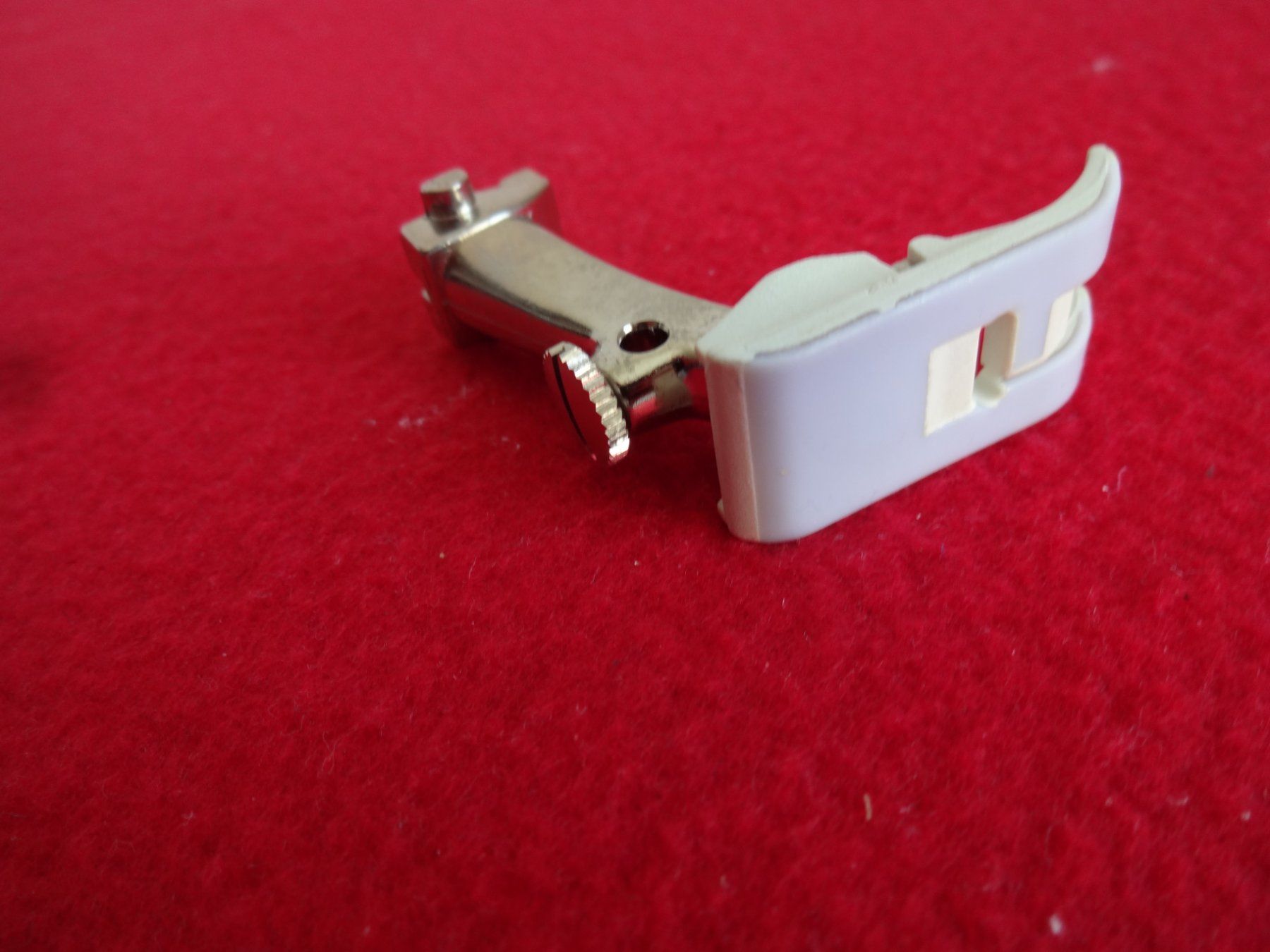 Bernina Macchine da cucire: Bernina Fuss 52 mit Teflon – Usato da Frauenfeld venduto da jaho13 1