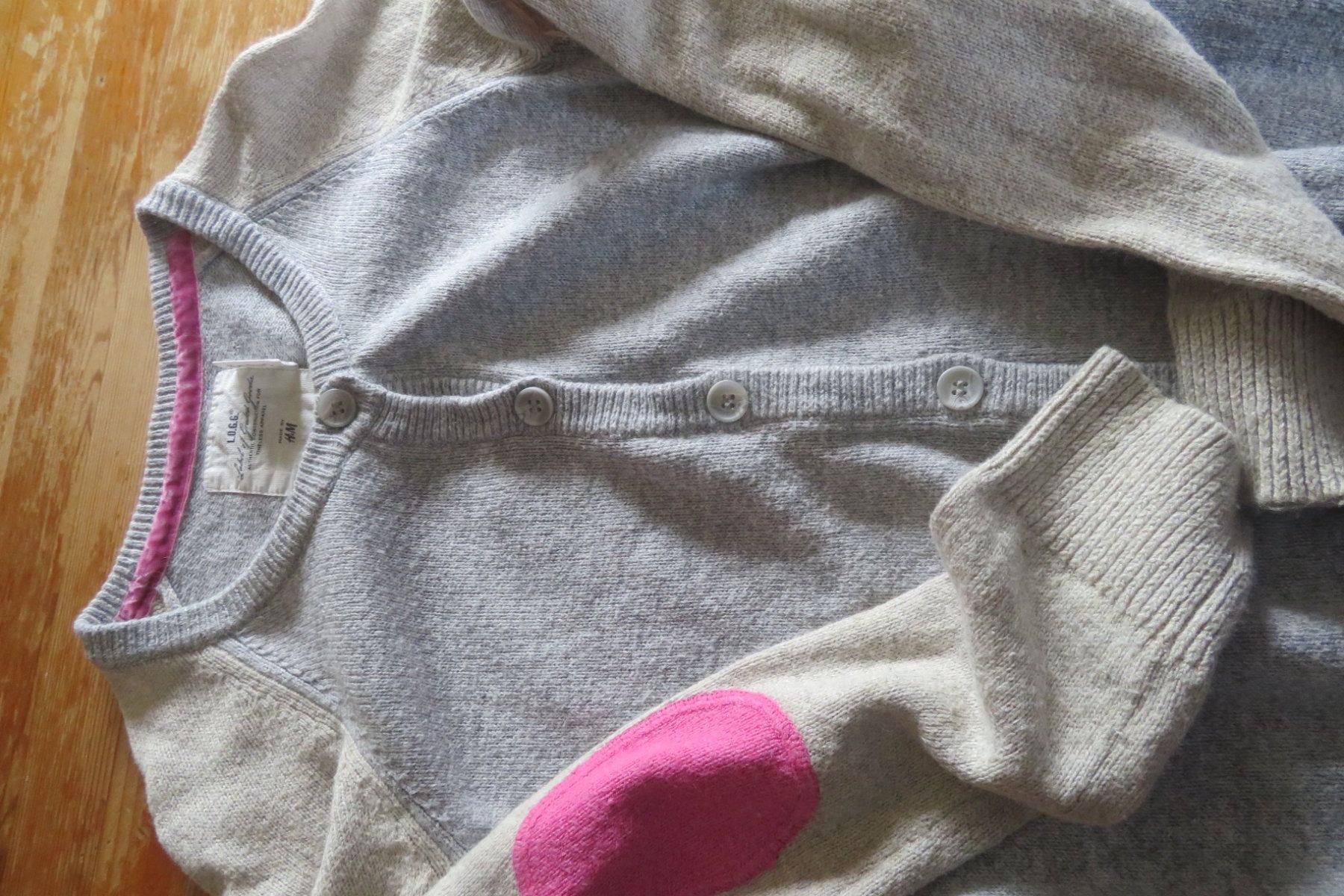 H&M Jacken & Mäntel: H&M Strickjacke in Gr. 146-152 – Gebraucht aus Steckborn von Bibendum02 4