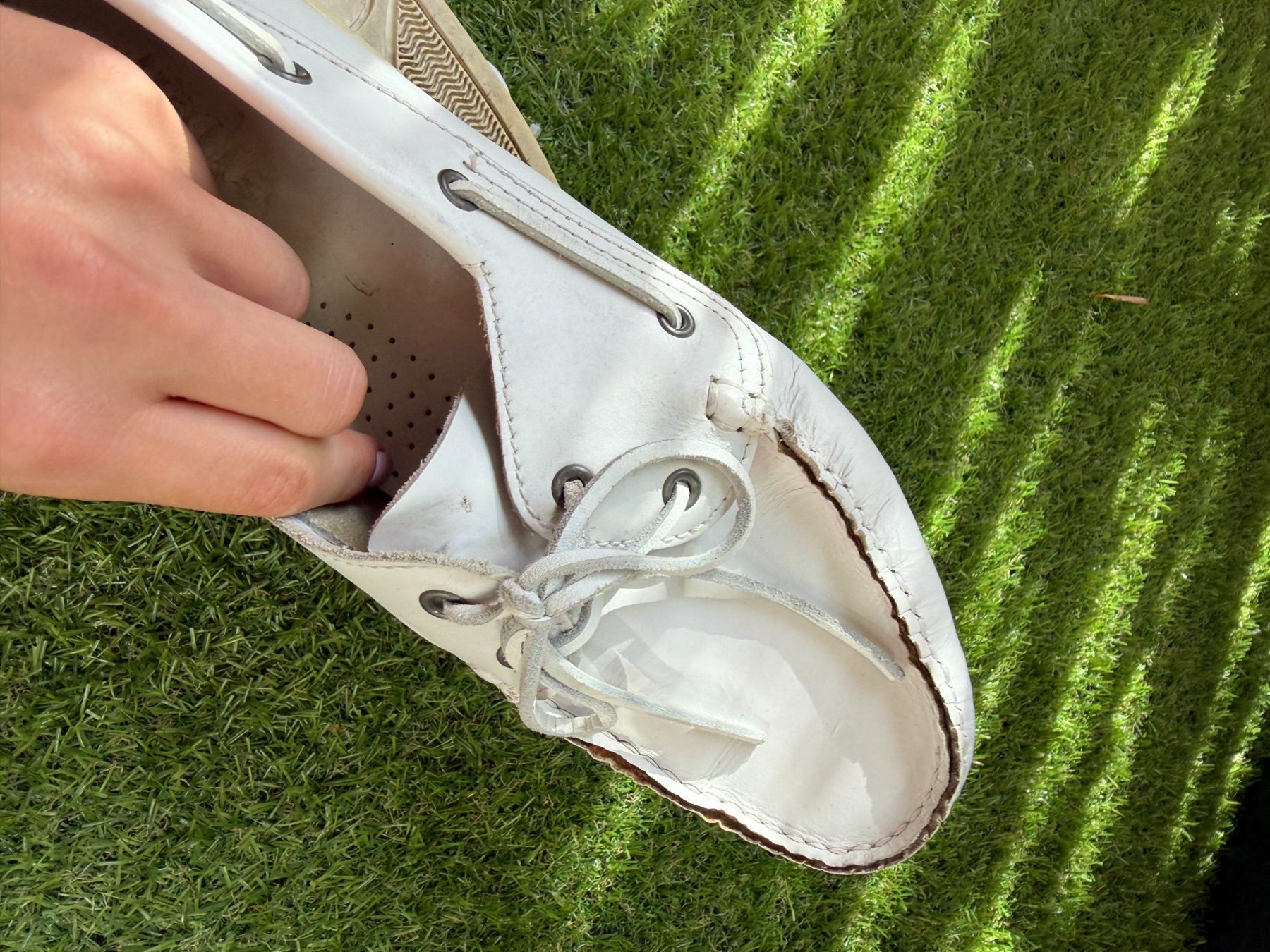 Scarpe da uomo: Bootsschuhe Find weiss Leder 42 – Usato da Riehen venduto da edu_92w7