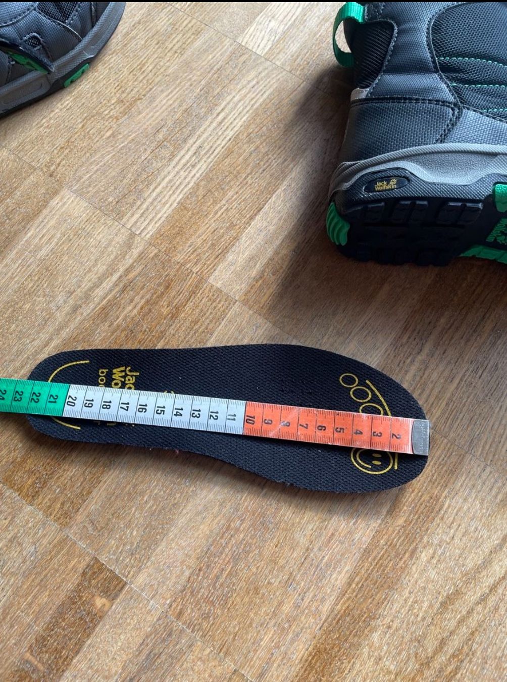 Jack Wolfskin Scarpe per ragazzi: Jack Wolfskin Winterschuhe in Grösse 34 – Usato da Uetikon am See venduto da cristalllina 4
