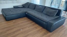 Ecksofa / Schlafsofa mit Stauraum gratis abzuholen