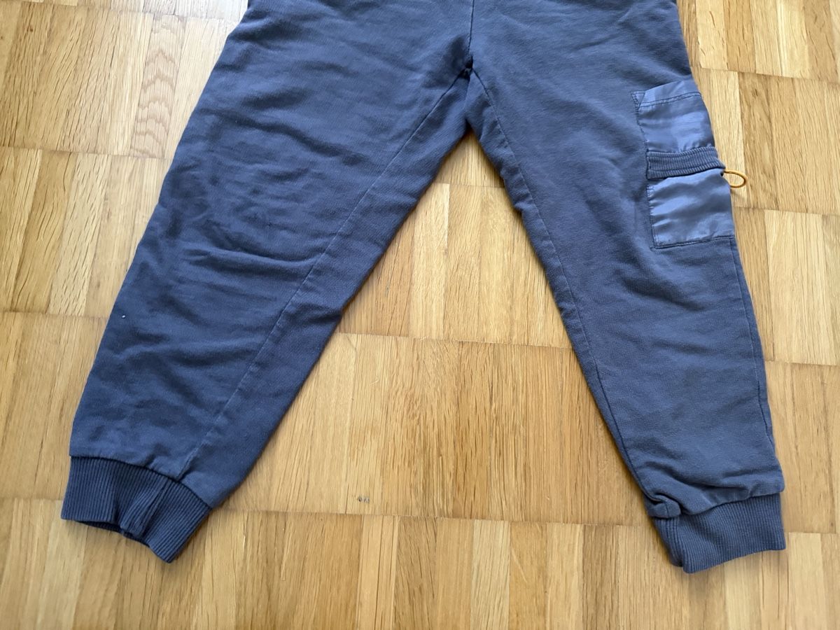 Pantaloni: Kinder Hosen Sinsay Gr. 110/116  – Usato da Jona venduto da Good_luck_ 3