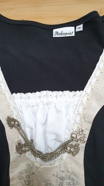 Top: Dirndl-Oberteil / stretchanteil – Usato da Wagerswil venduto da flagge 2