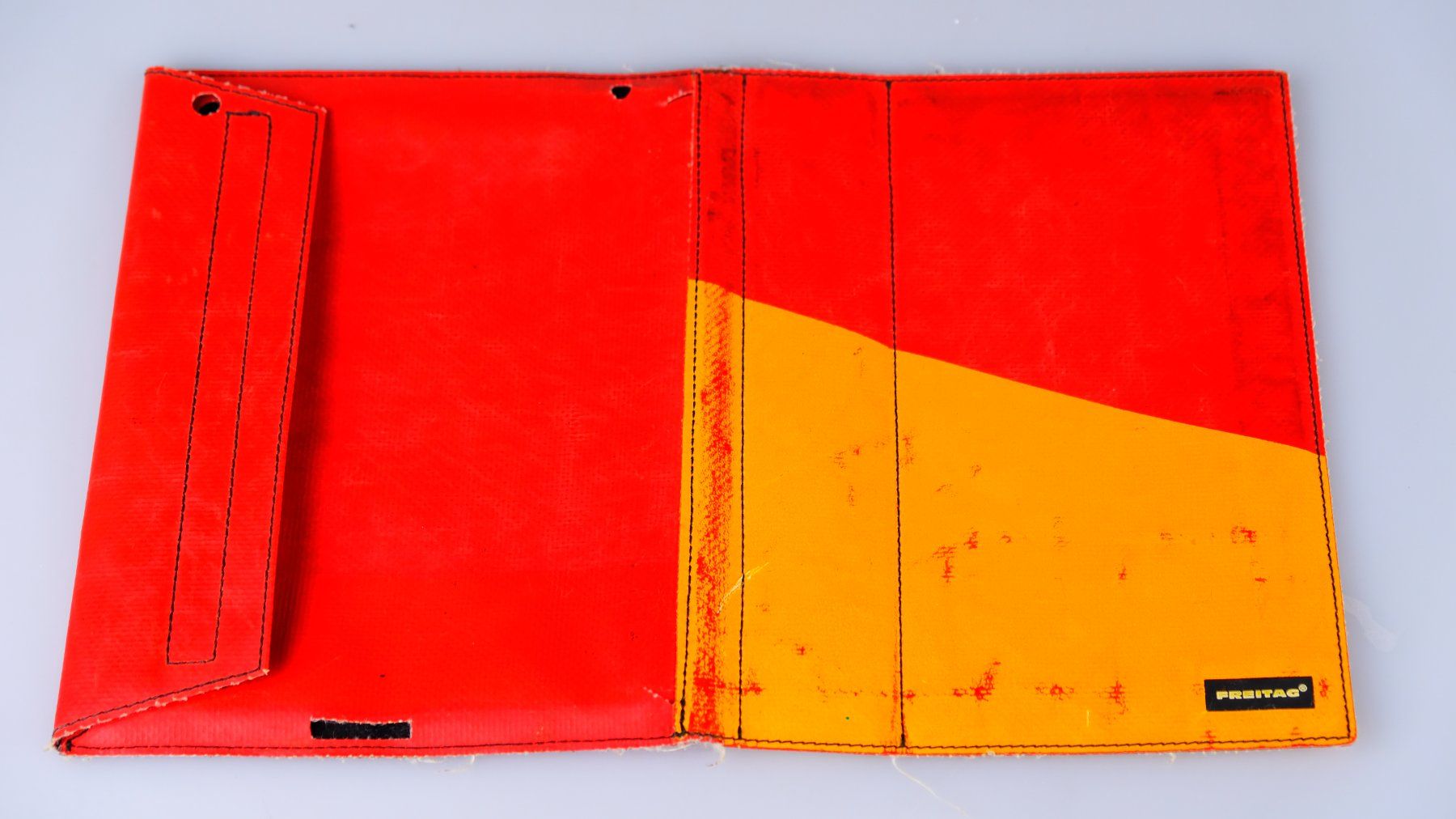 Freitag Covers & Taschen: FREITAG F24 iPad Case - Schutzhülle – Gebraucht aus Volketswil von brockipfannenstil 4