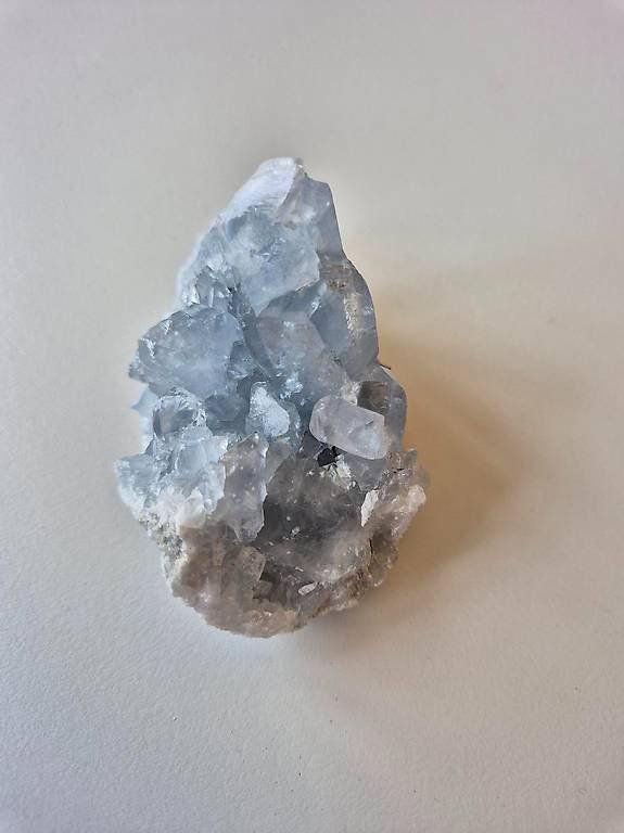 Minerali & Pietre curative: Coelestin - Gruppe 198g – Nuovo (secondo la descrizione) da Rüti ZH venduto da pep_l9zp 3