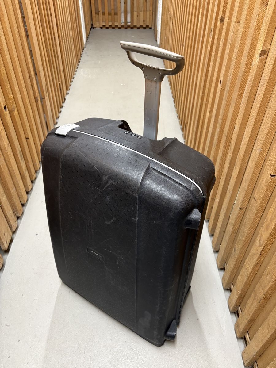 Samsonite Valigie: Samsonite Aeris Reisekoffer / 78cm 118lt – Usato da Zürich venduto da cakky 2