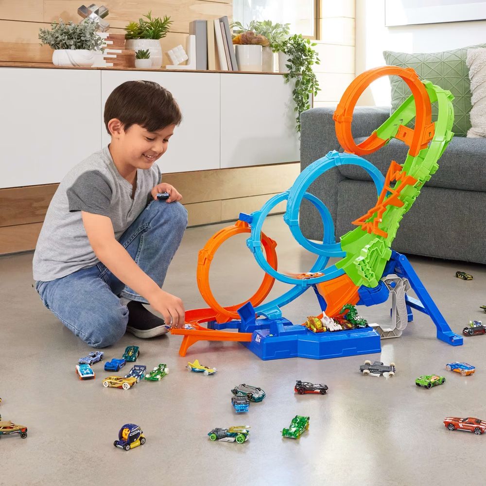 Hot Wheels Giocattoli: Hot Wheels Action 4 Loopings Crash Gefahr – Usato da Walliswil-Nbipp venduto da tru_fp6d 3