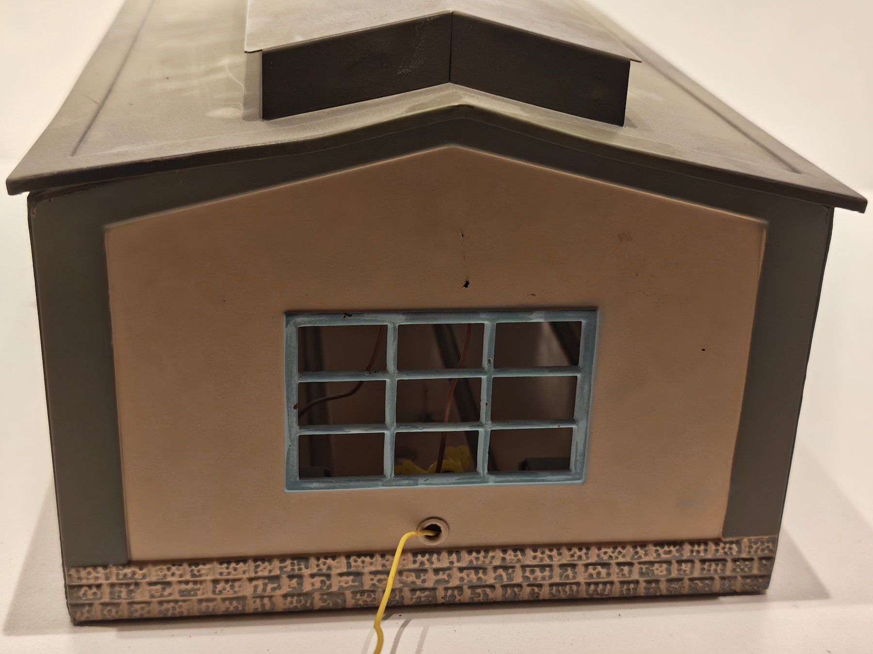 Märklin Modelleisenbahnen: Märklin Lockschuppen aus Blech – Gebraucht aus Braunau von Homersimpson 4