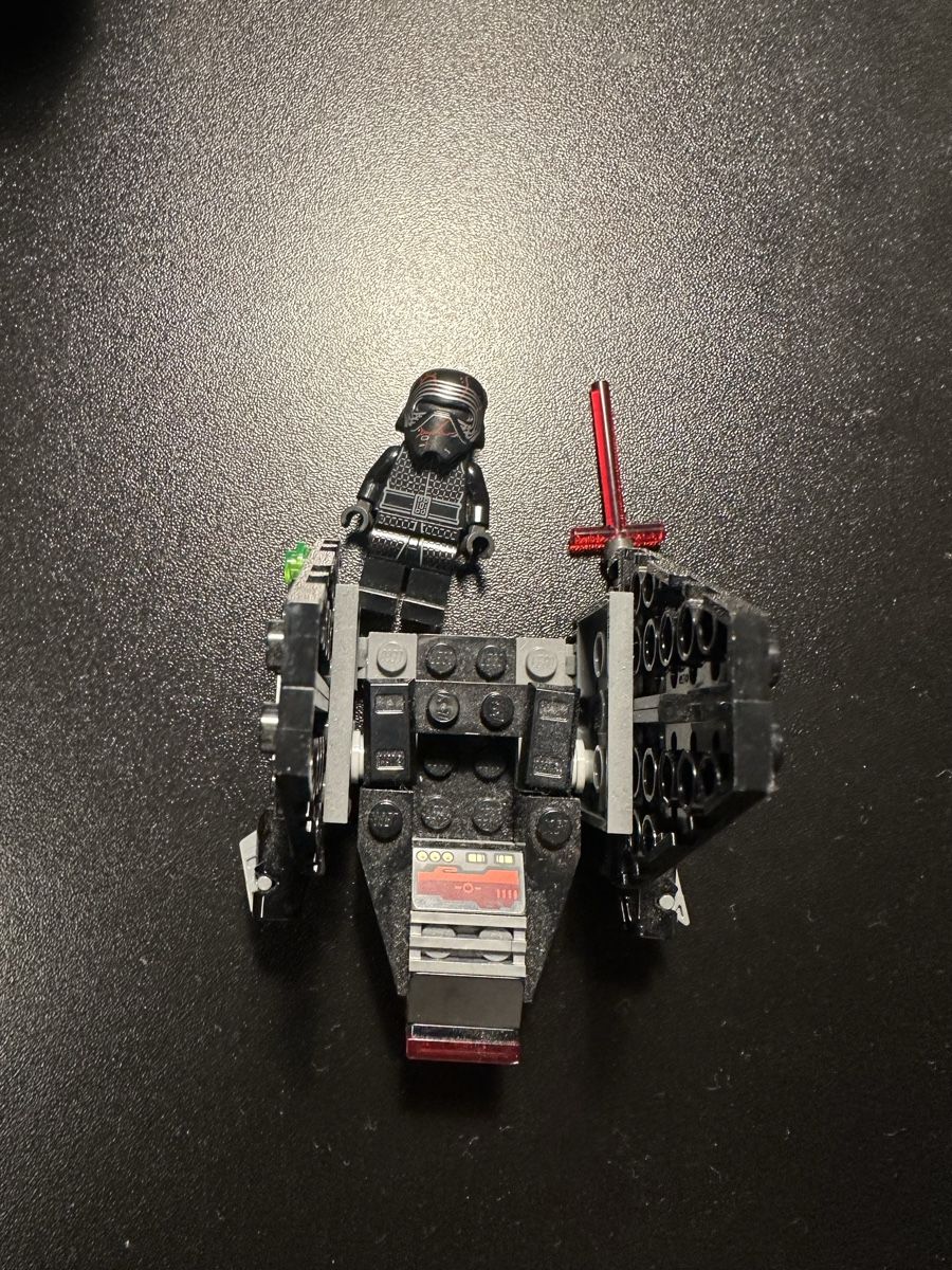 Star Wars Statuette: Lego Starwars ab 5Fr! Plus eigenes Schiff  – Nuovo (secondo la descrizione) da Niederrohrdorf venduto da Guido.B 1