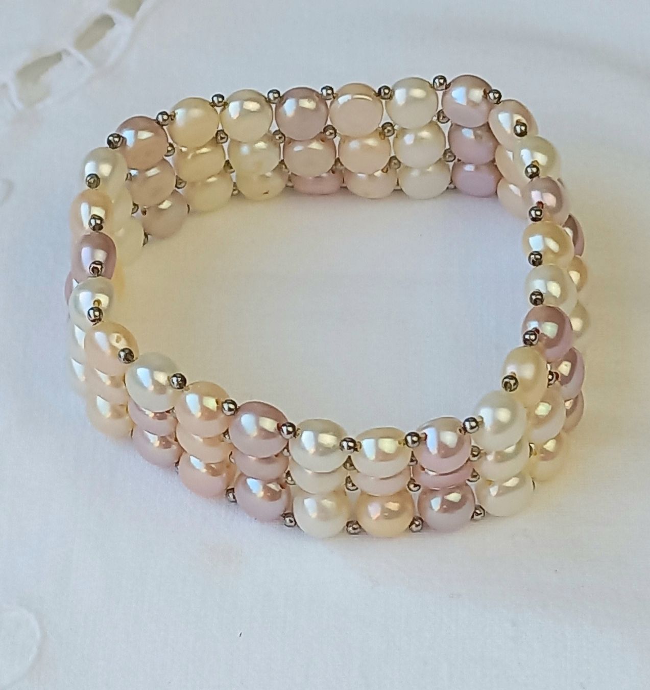 Armbänder & -reifen: Armband Perlen 3-reihig elastisch neuwertig  – Neu (gemäss Beschreibung) aus Buchs AG von Dzirul 5