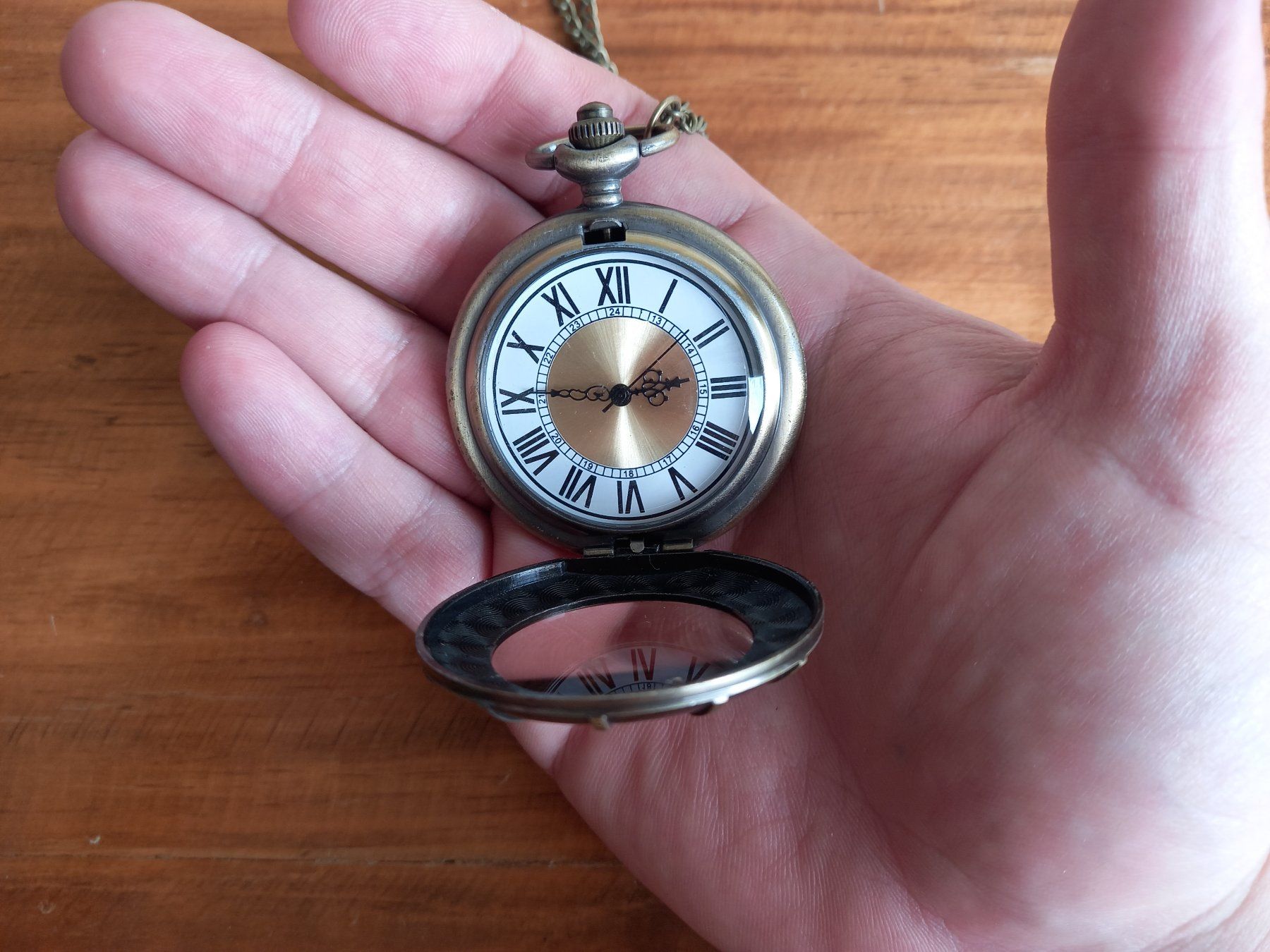 Orologi: Taschenuhr im Vintage-Stil mit Kette – Nuovo e nell'imballaggio originale da Lausanne venduto da WATCH-WORLD
