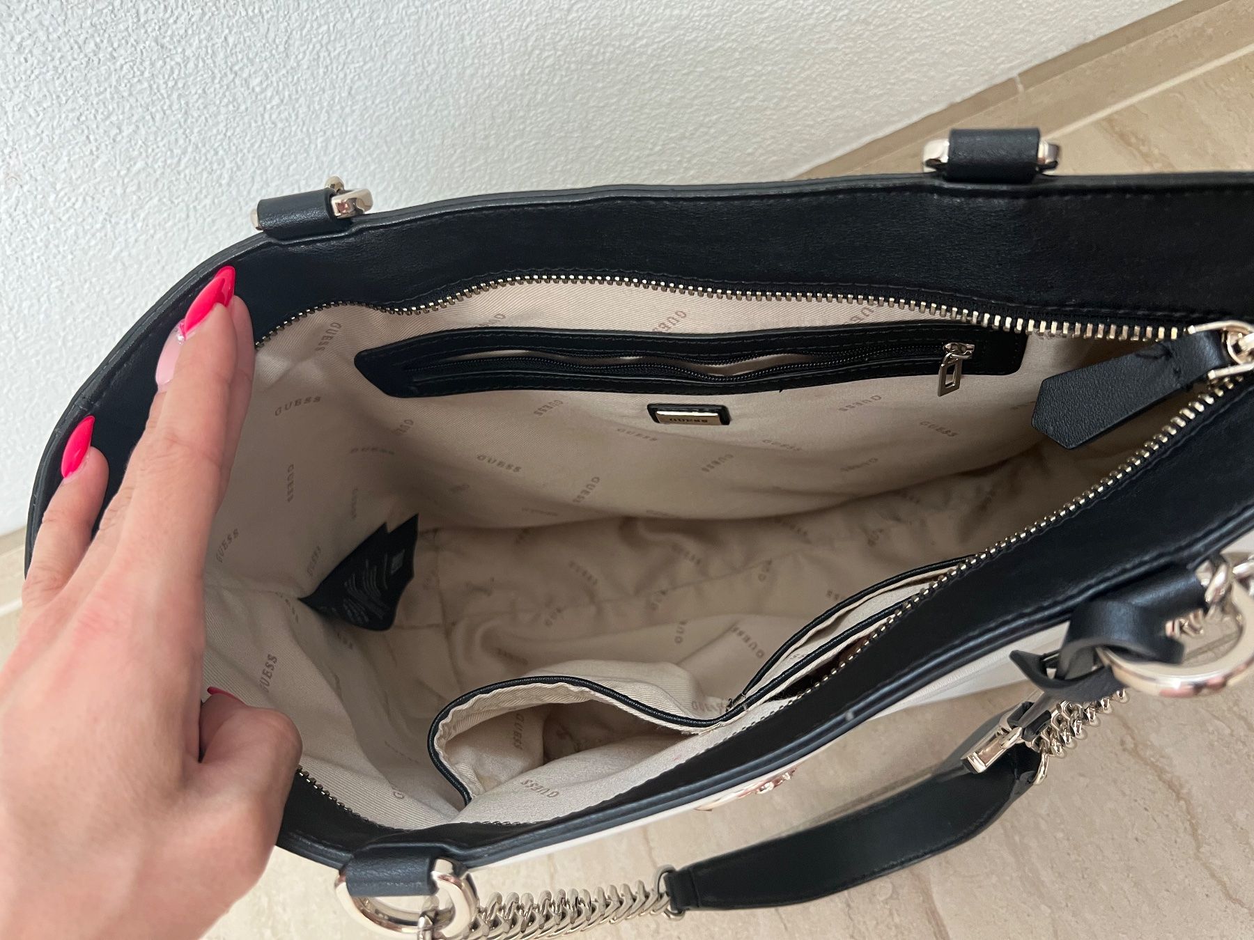 Guess Borse da donna: Borsa Guess – Usato da Claro venduto da kel_v7dj 1