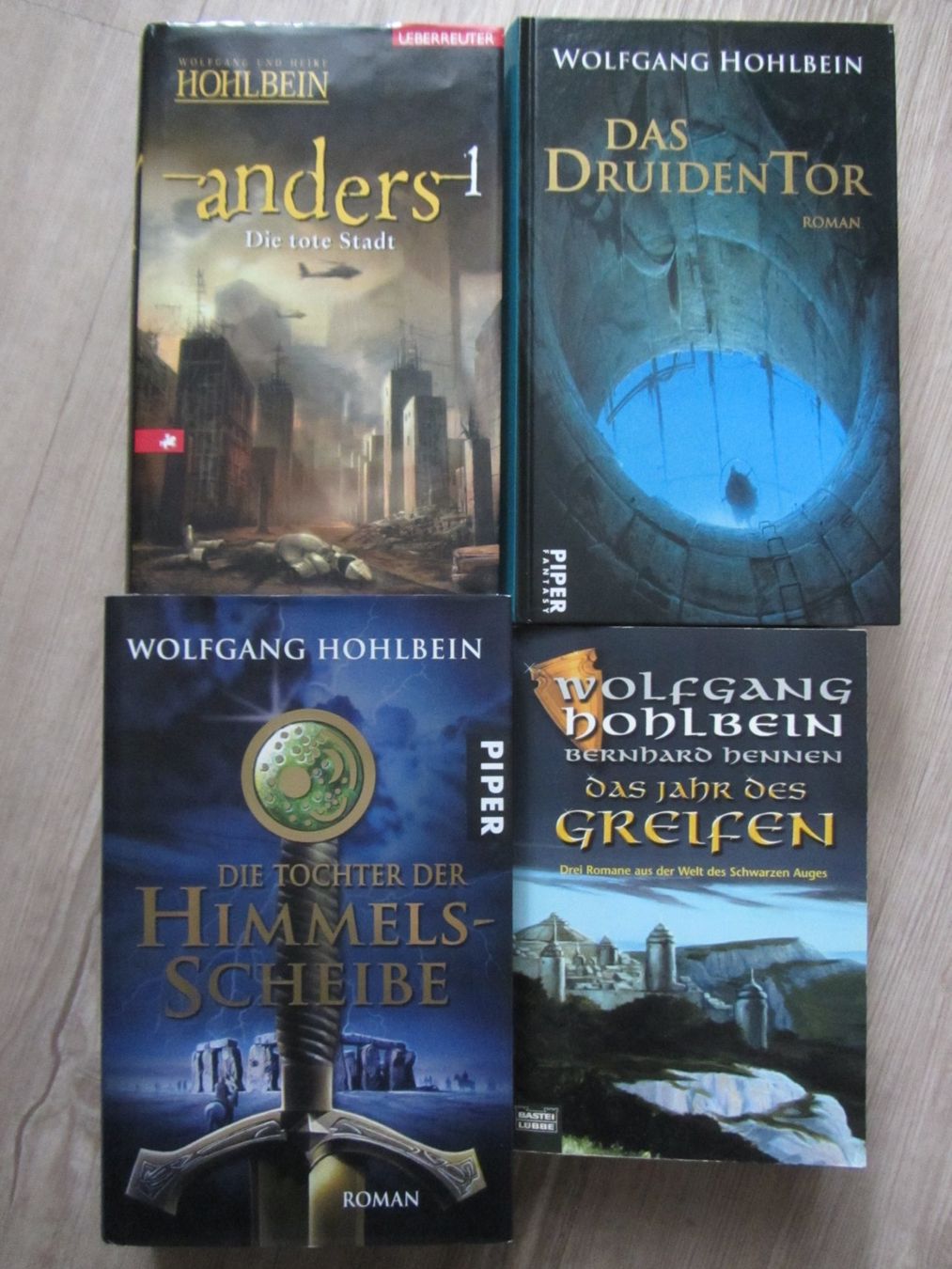 Bücher: 4 Bücher von Wolfgang Hohlbein – Gebraucht aus Malters von moc_z8d9