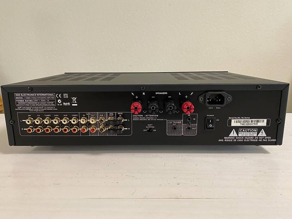 Amplificatori: NAD C326BEE Stereo Integrated Amplifier with remote. – Usato da Locarno venduto da yus_rg52 2