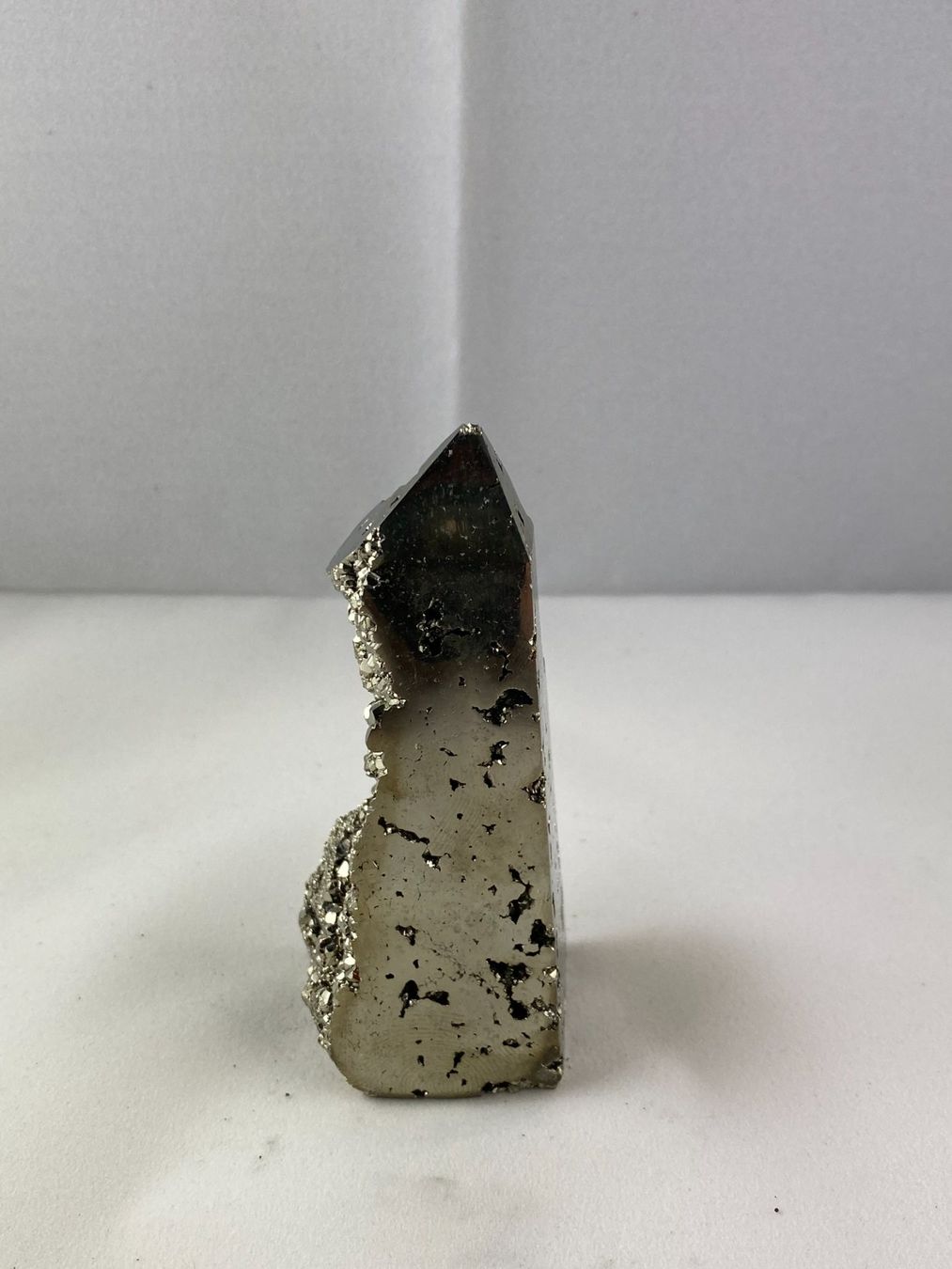 Mineralien & Heilsteine: Pyrit Spitze 3.3cm 4cm 9.4cm 230g – Gebraucht aus Schinznach Bad von Prosperos 1