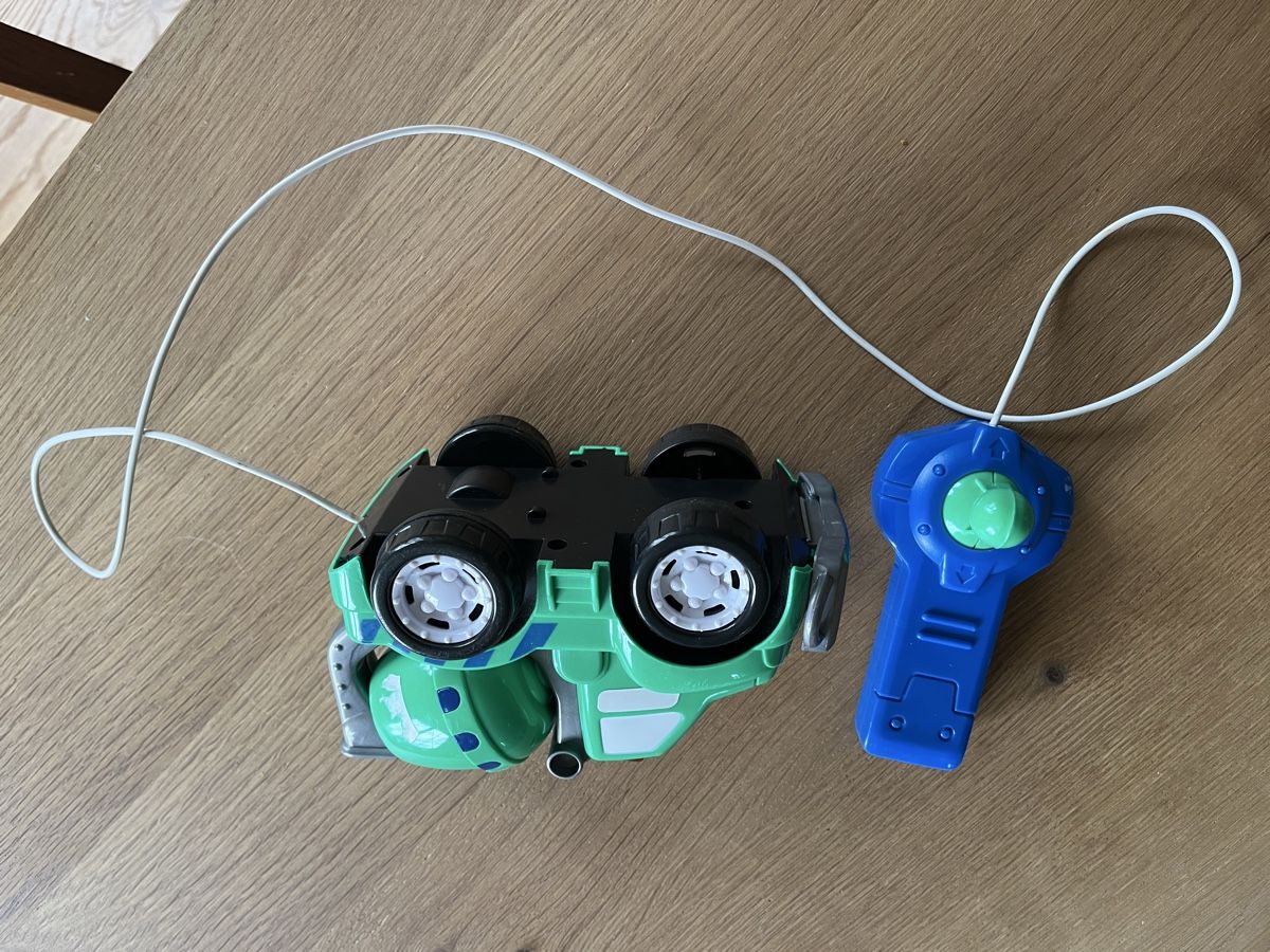 Spielzeuge: Auto ferngesteuert 🚙 – Gebraucht aus Wolfwil von NewGirl 2