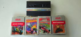 Konsole Atari 2600 und 4 Spiele