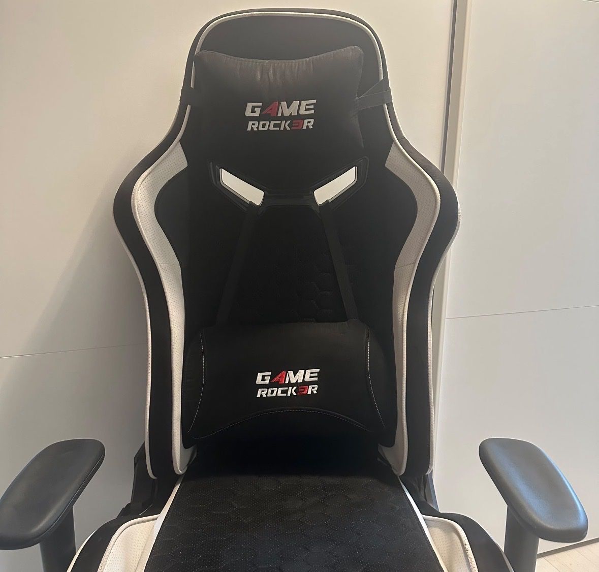 Stühle: Gamingstuhl Game Rocker – Gebraucht aus Sevelen von tracy95 1