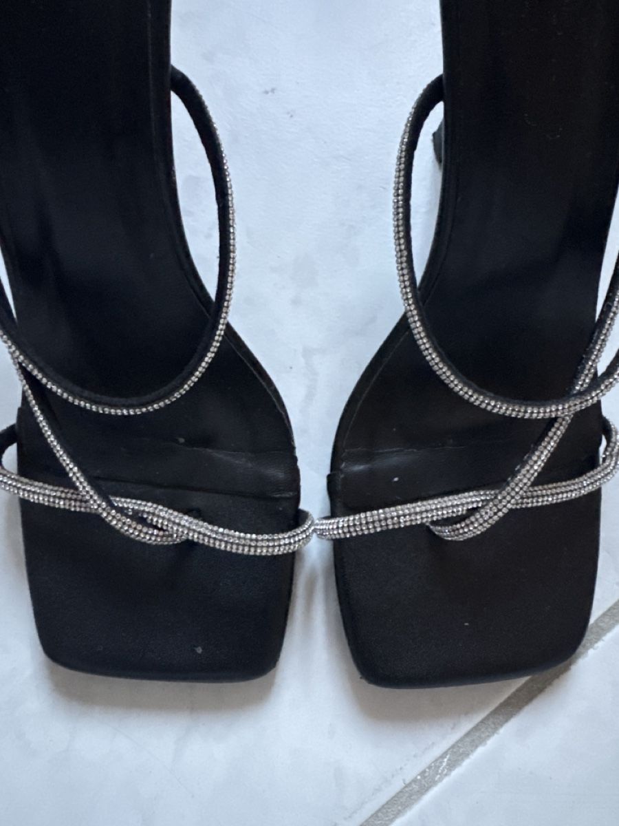 Scarpe da donna: Sandales à talons noires avec strass, taille 37 – Usato da Malleray venduto da sam_9bkx 6