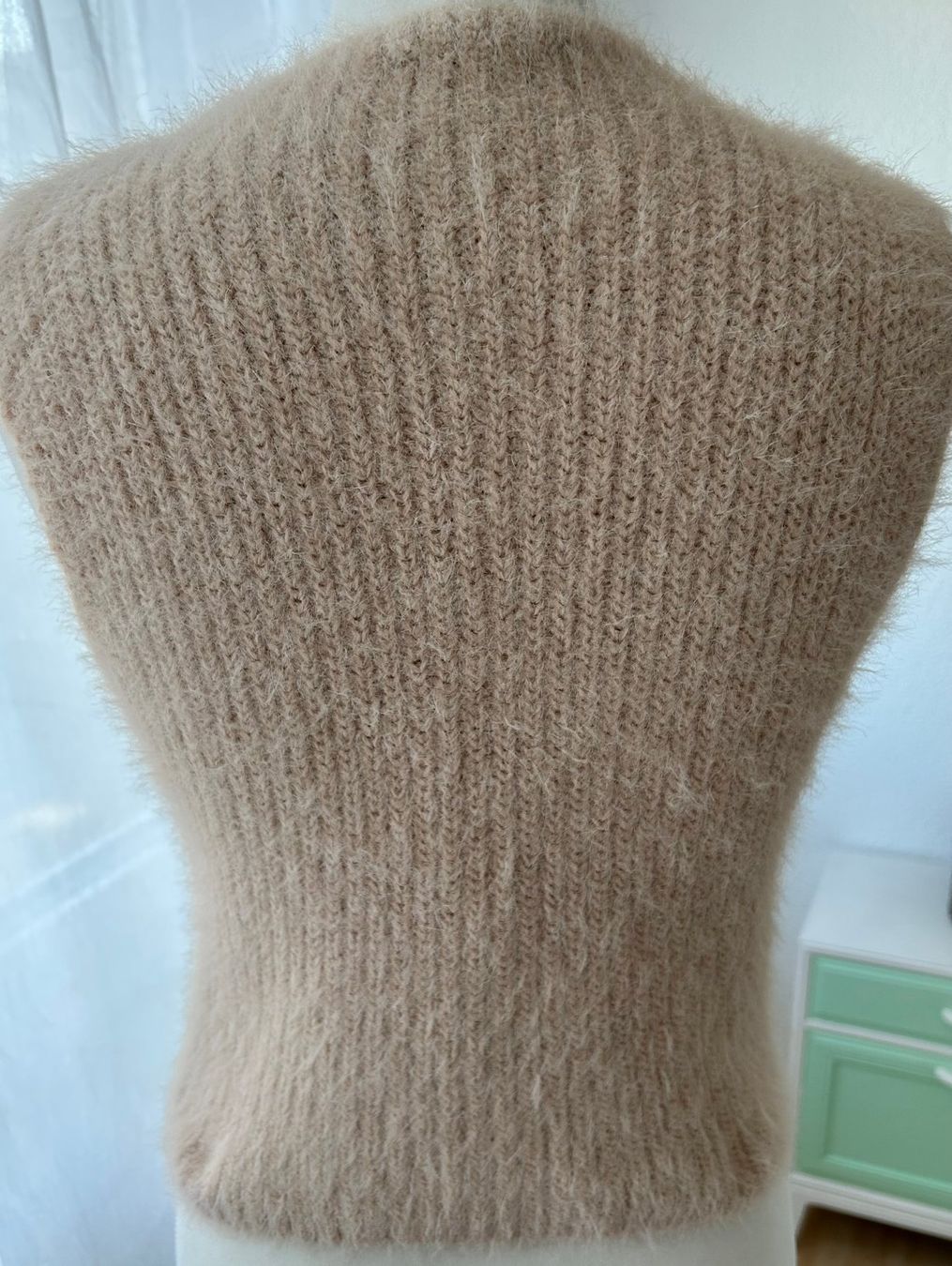 Zara Maglioni & Felpe: Wie neu: Zara Strickpullover, Pullunder S 36 flauschig beige – Usato da Zürich venduto da DepotCharity 6