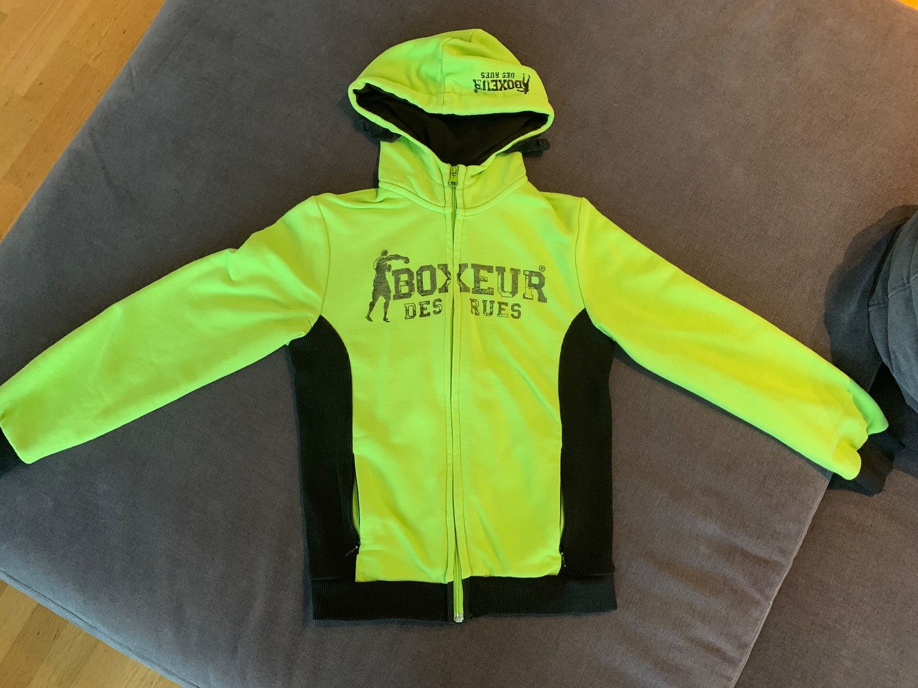 Boxeur Des Rues Maglioni & Felpe: T-shirt & Pullover Boxeur Kinder Gr.128 – Usato da Bülach venduto da engeli92