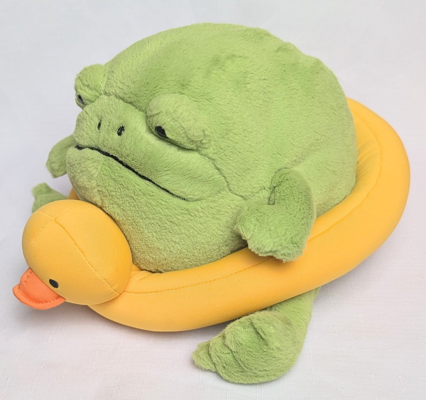 Jellycat Giocattoli: Ricky Rain Frog Rubber Ring - Plüschtier - Jellycat – Nuovo (secondo la descrizione) da Wängi venduto da ABIZONE-86 1