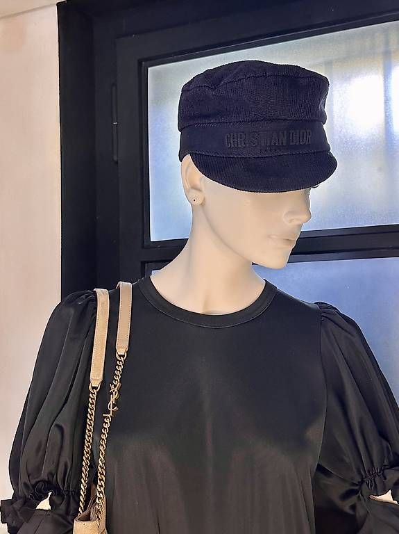 Copricapi, berretti & cappellini: Dior cup sailor – Usato da Biel/Bienne venduto da fab_66kd 4