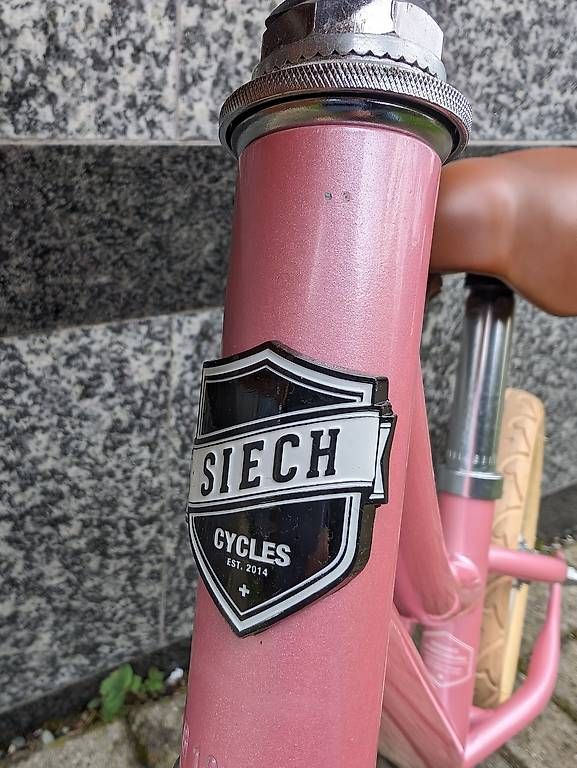 Siech Fahrzeuge für Kinder: Draisienne Siech Cycles 12" rose – Gebraucht aus Lausanne von Salafred 3