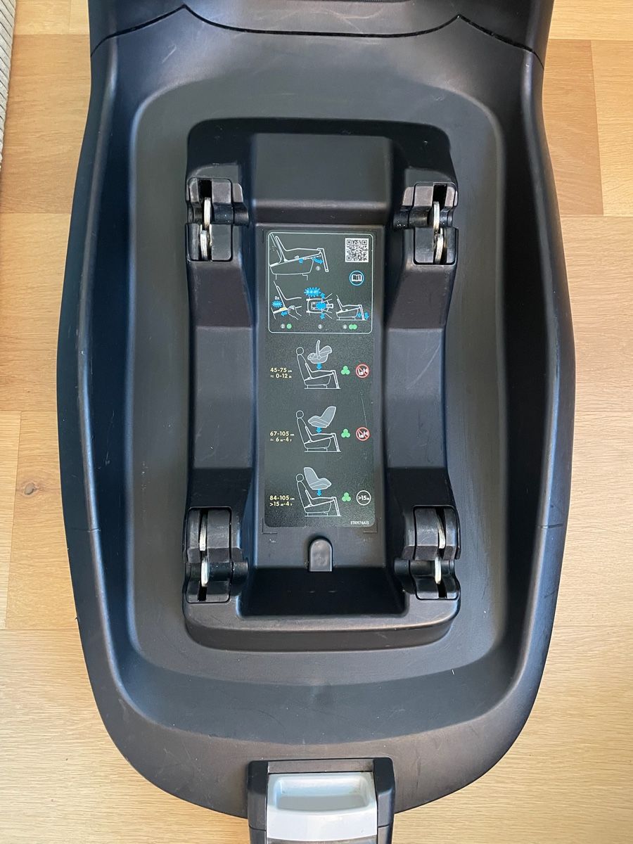 Maxi-Cosi Seggiolini per auto: Maxi-Cosi 2wayFix Base black ISOFIX used – Usato da Neuheim venduto da marshphi 1