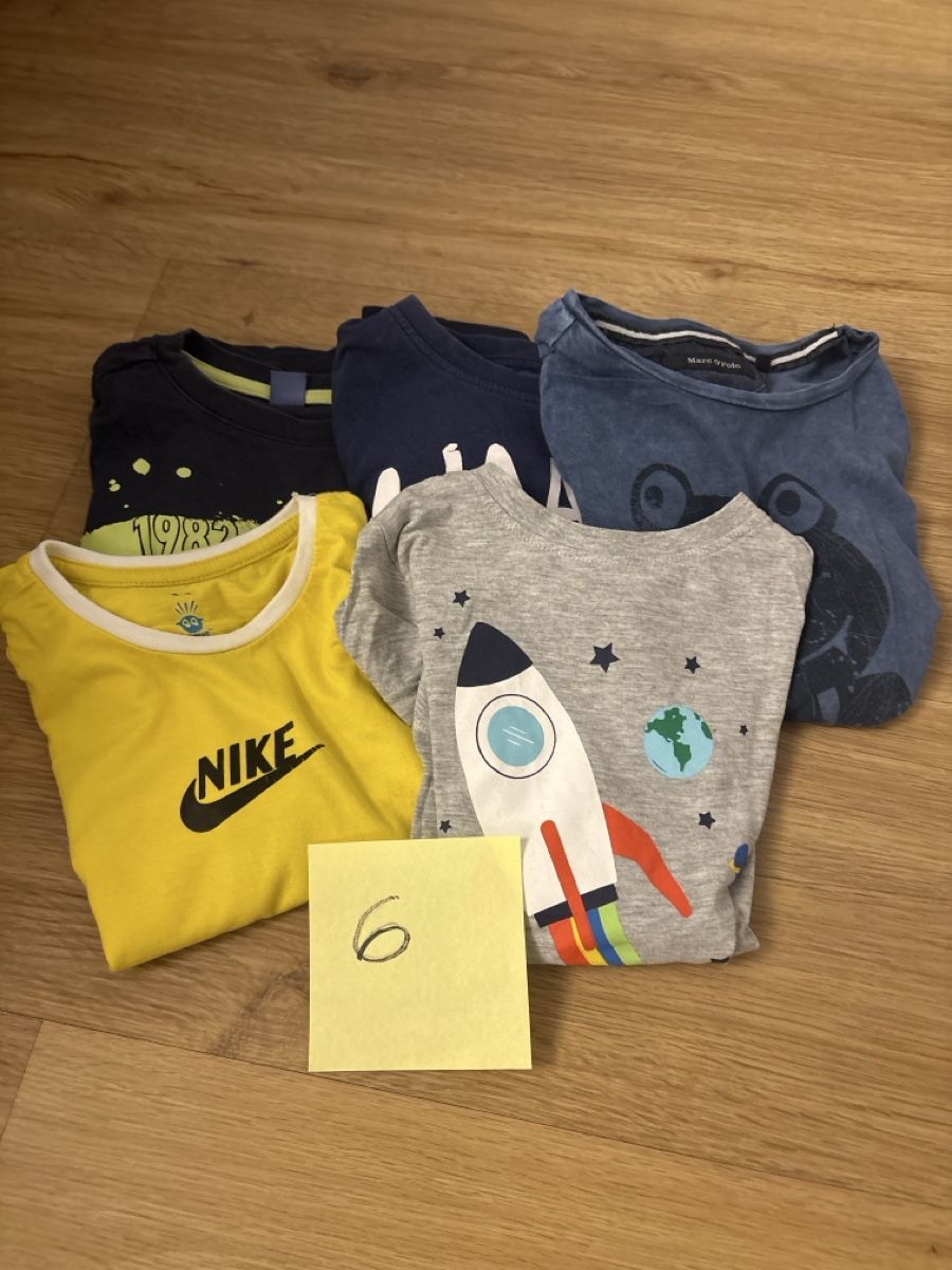 Kleiderpakete & -sets: Kleiderpaket T-Shirt 98/104 – Gebraucht aus Chur von copino