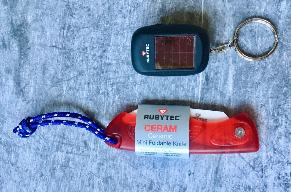 couteau RUBYTEC céramique NEW (Neu und originalverpackt) in Chézard-St ...