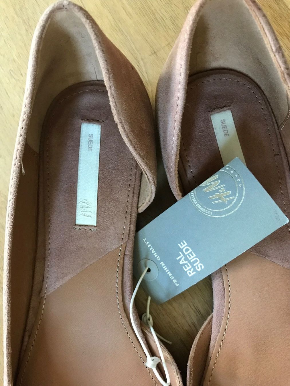 H&M Scarpe da donna: Wildlederschuhe H&M Gr. 37 – Nuovo e nell'imballaggio originale da Zürich venduto da Salima03 4