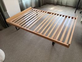 Bettgestell 1.40m 