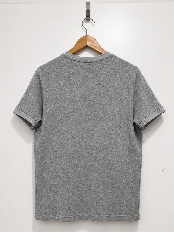 T-shirt: Tshirt von Reiss Grösse S – Usato da Basel venduto da lui_5gpc