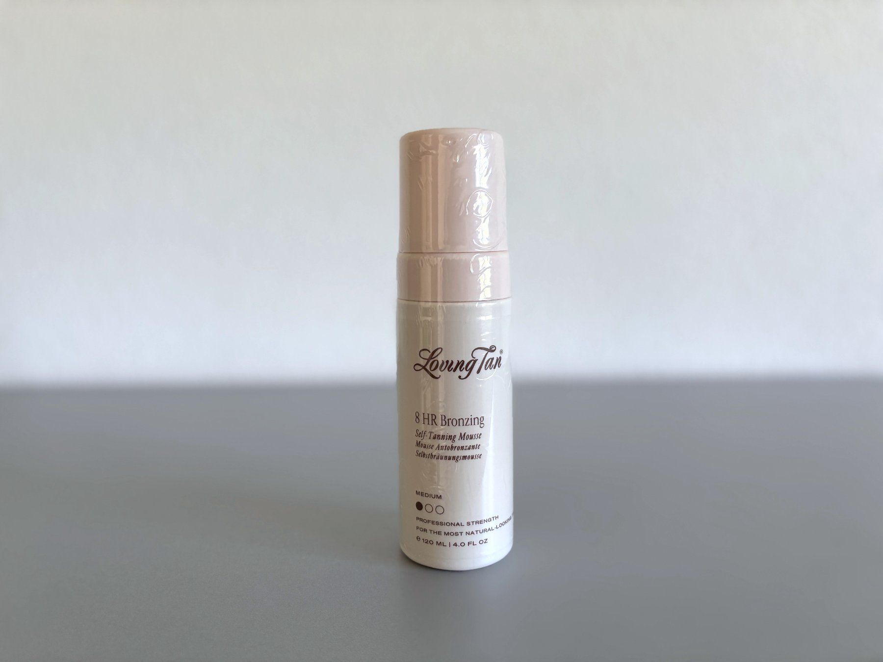 Creme abbronzanti: NEU Loving Tan Selbstbräuner Self-Tanning – Nuovo e nell'imballaggio originale da Holzhäusern ZG venduto da paula_w