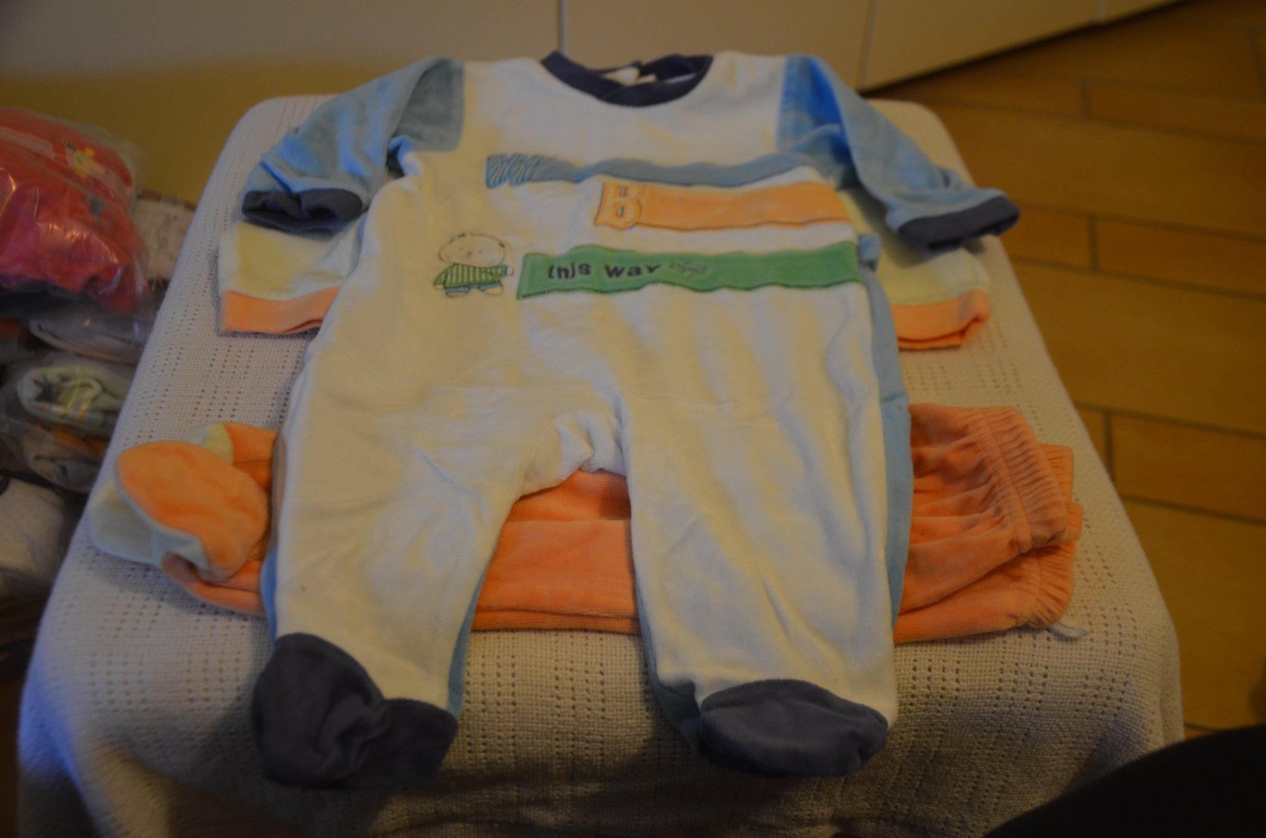 Pigiama & Simili: TAILLE 68 - 3 PIJAMA – Usato da Chiasso venduto da Dolly015 3