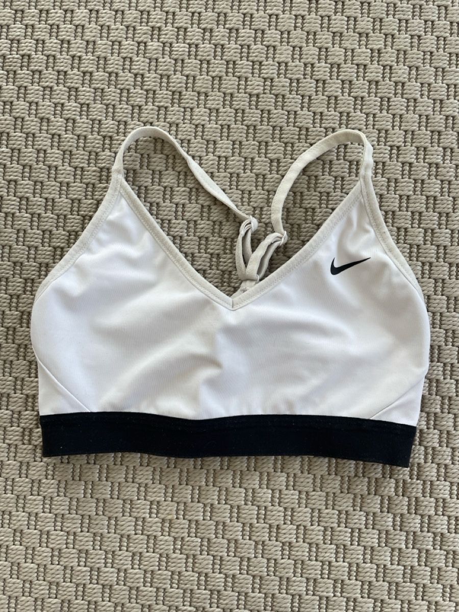 Nike Altra biancheria intima: Nike Sport BH Grösse S – Usato da Zürich venduto da katidust