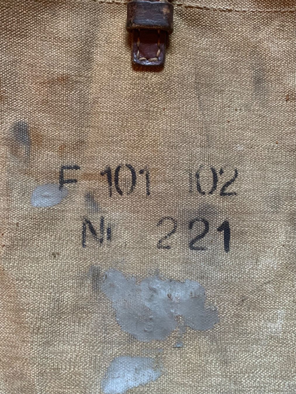 Schweizer Armee Borse: Tasche für Empfänger E101 und E102 der CH Armee – Usato da Goldingen venduto da Bergler012 2