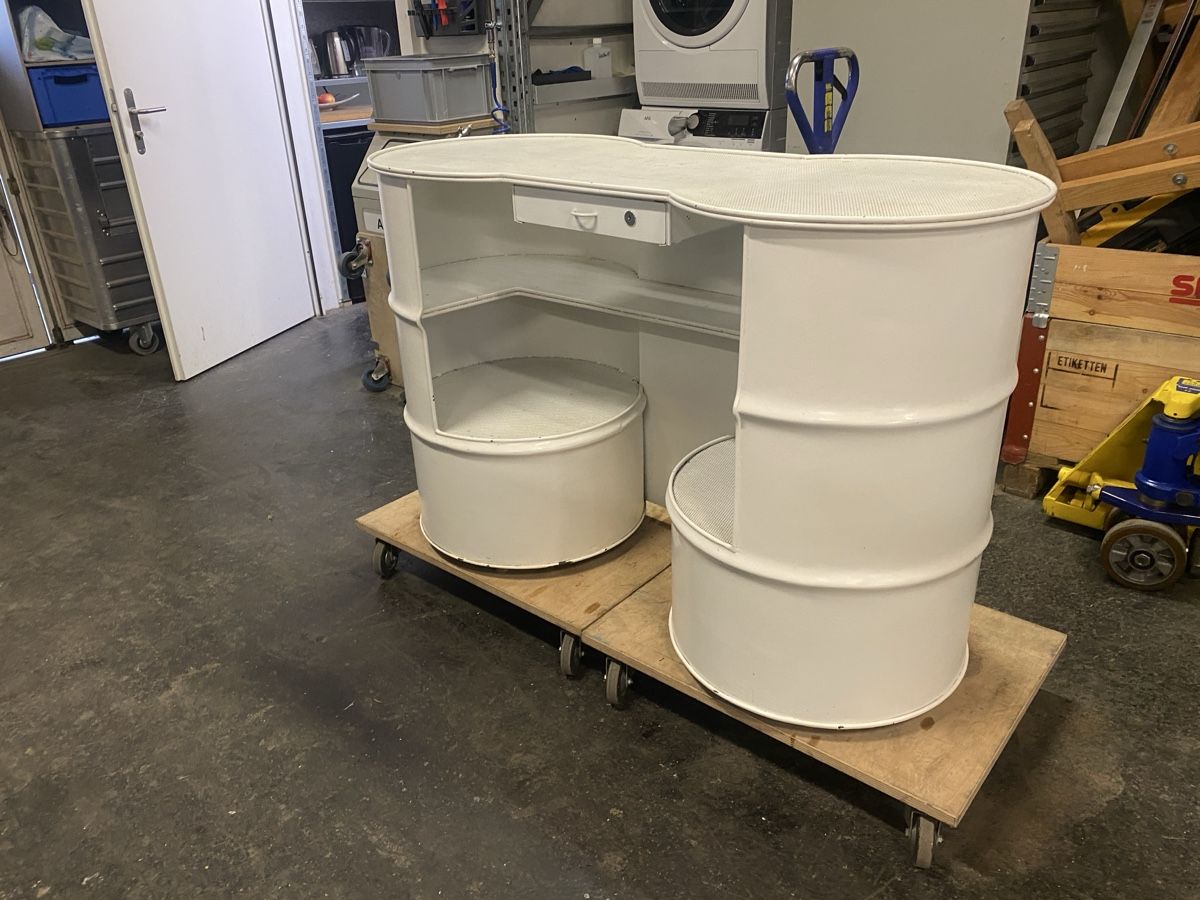 Allestimento di negozi e stand fieristici: Einzigartige Fasstheke ab 1.- – Usato da Wabern venduto da HK-Design