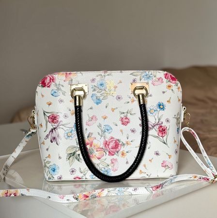 NEUE Umhängetasche in Weiss mit Blumenmuster 🌸🌸🌸
