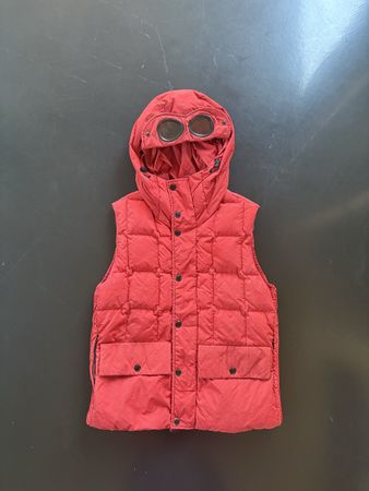 C.P. Company Goggle Vest red with hood good condition