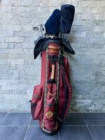Set de golf complet Howson/Wilson avec sac Mountain Pak 
