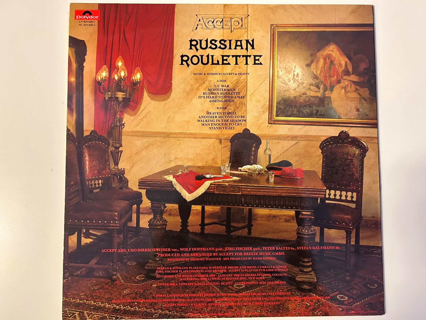 Dischi in vinile: Accept - Russian Roulette LP, Original Pressung, Top! – Usato da Aesch BL venduto da BlueMusicRecords 1