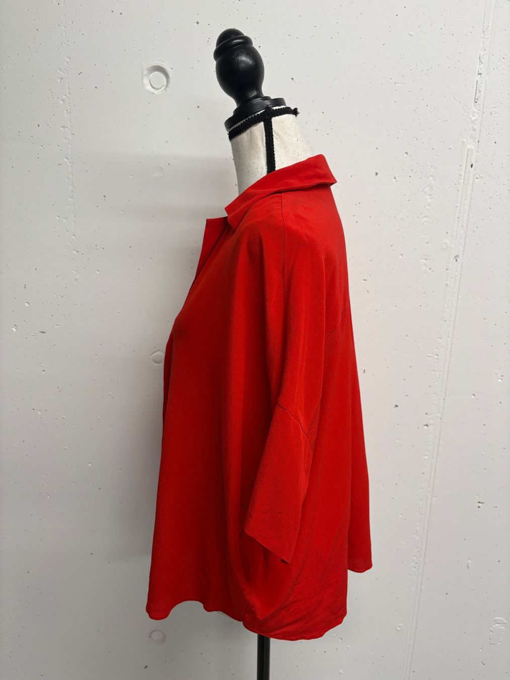 Etro Camicette: Etro oversize Seidenbluse rot Gr. 34-40 Kurzarm – Usato da Regensdorf venduto da secondchancefashion 5