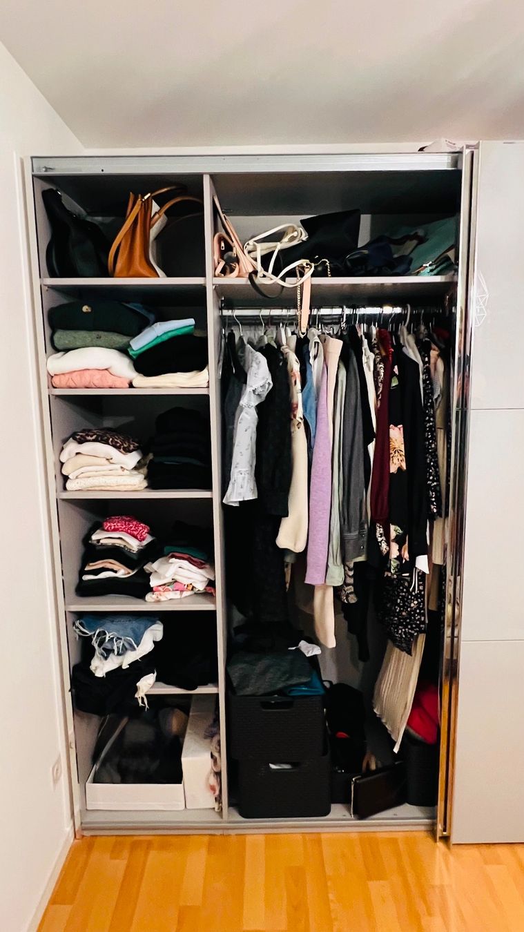 Armadi: Grosser Schrank mit Spiegel, 215x250cm – Usato da St. Gallen venduto da sig_gwq5 6