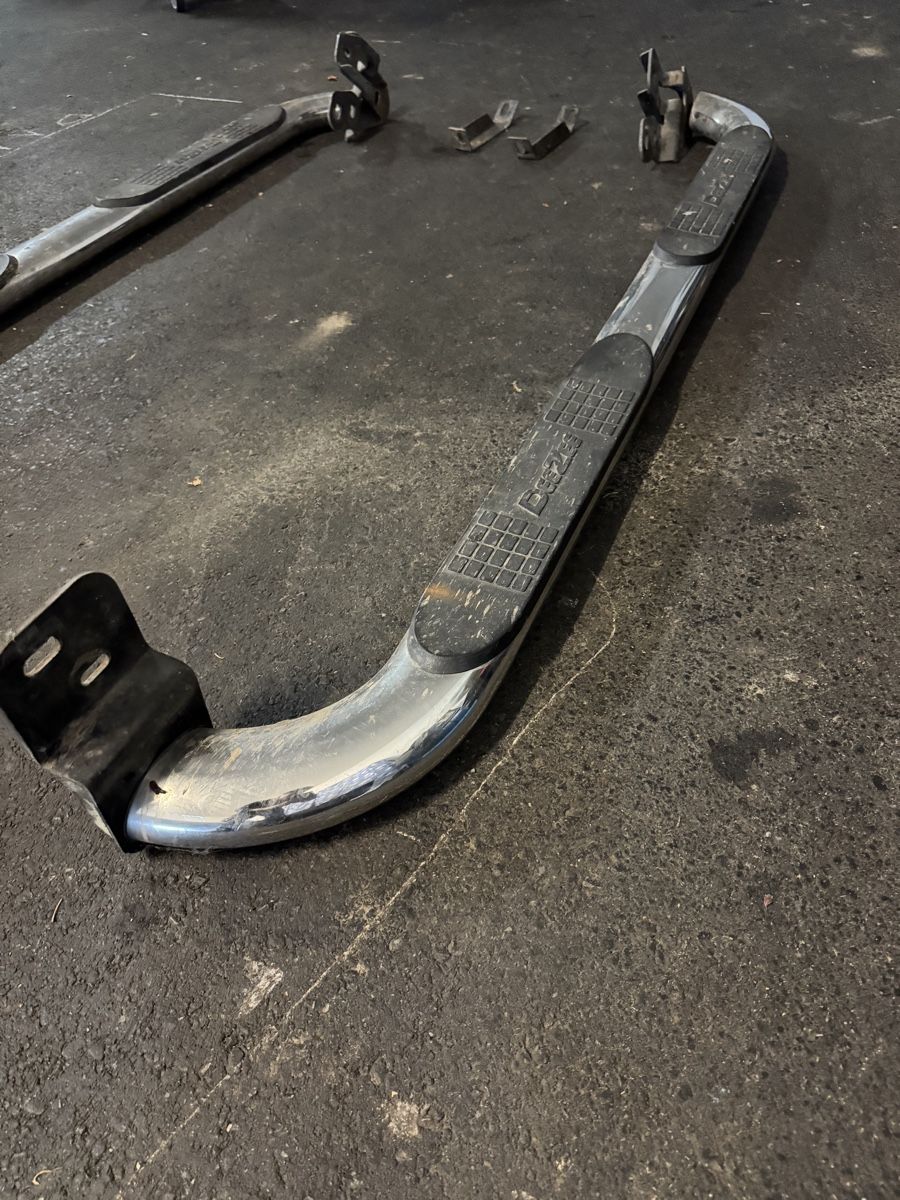 Dodge Sonstiges Fahrzeugzubehör: Side Steps Dodge Ram 1500 Trittbrett  – Gebraucht aus Hochdorf von ali_qy86 4